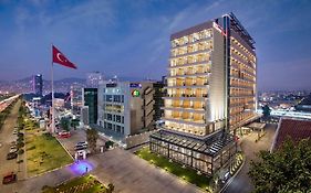 Hilton Garden Inn Izmir Bayrakli